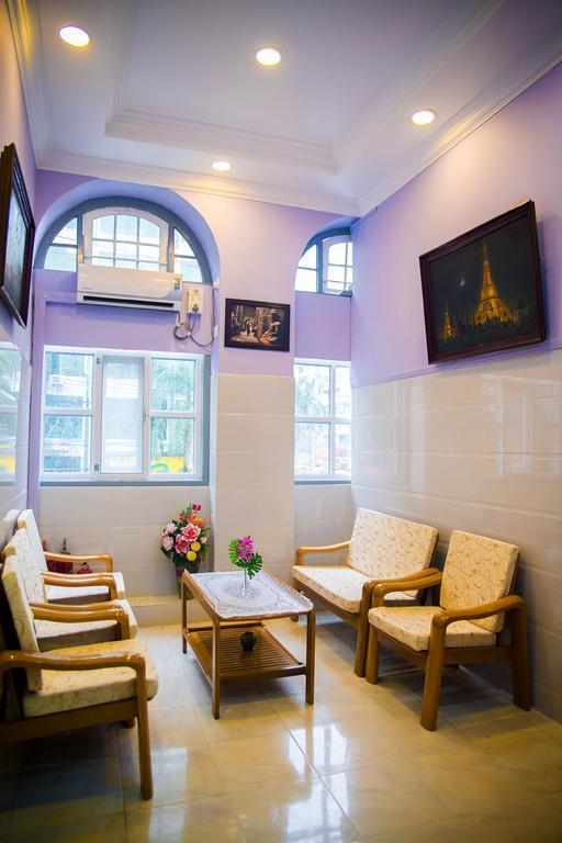 Albergue The Sat Yangón Exterior foto